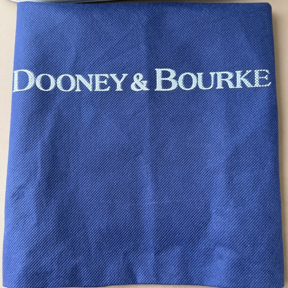 Dooney & Bourke Saffiano Leather Zip Top Satchel White - Barely Used - Picture 5 of 10